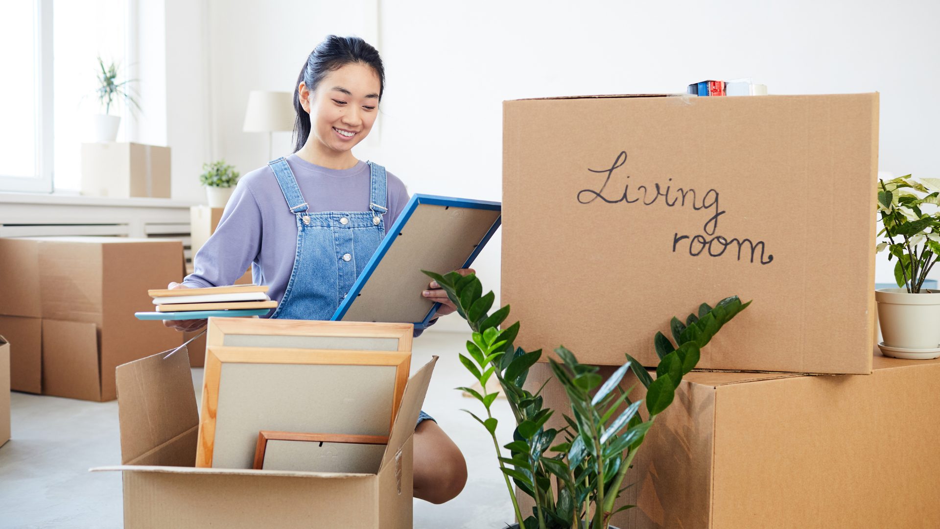 A Guide to Unpacking After Moving Home