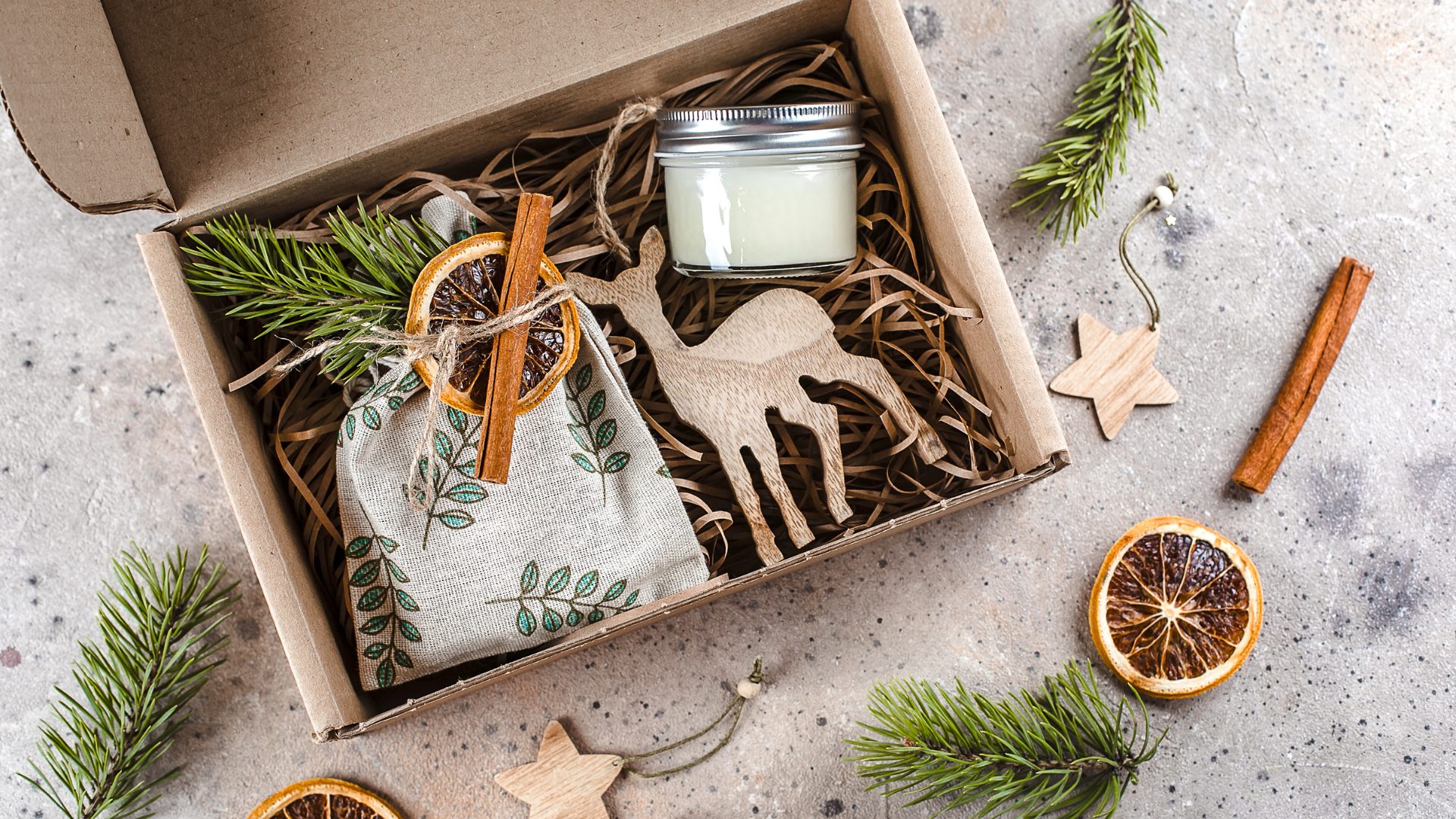 How to Prepare for a Holiday Season Move